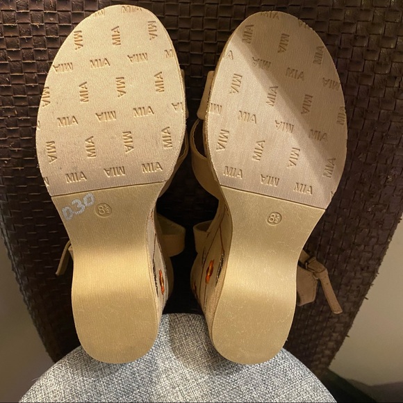 MIA Beige Embroidered Wedge Sandals - Picture 10 of 11